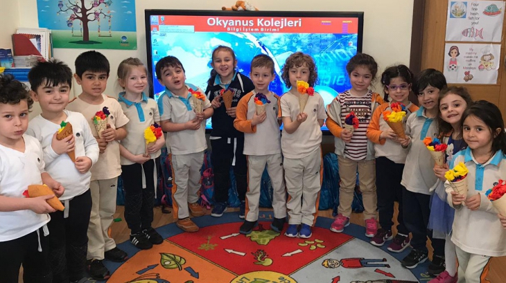 Fatih Okyanus Koleji Okul Öncesi Yıldızlar Grubu Sanat Dersinde