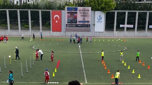Güneşli Okyanus 2. Sınıf Öğrencilerimiz Fiziksel Etkinlik Faaliyetindeler