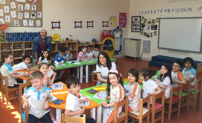 Güneşli Okyanus Koleji Okul Öncesi Gökkuşağı Grubu Öğrencileri Aile Katılım Etkinliğinde