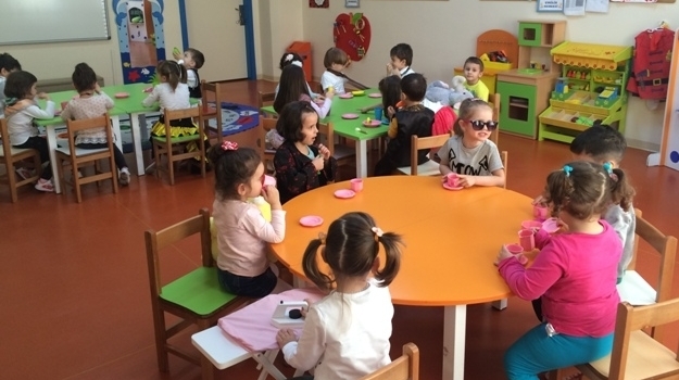 Güneşli Okyanus Koleji Okul Öncesi Rüzgarlar Grubu Dünya Aile Gününü Kutladı