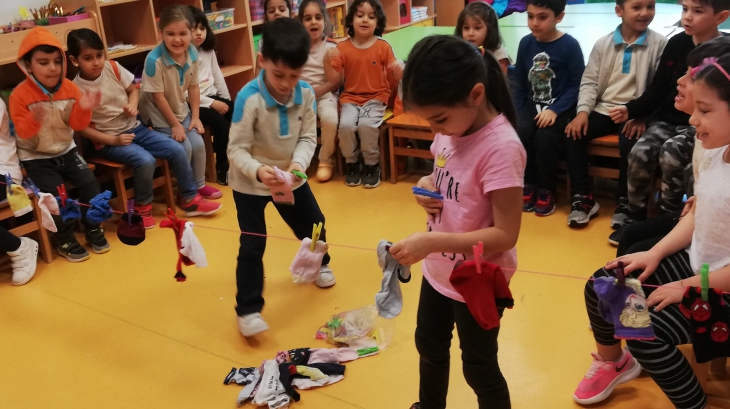 Halkalı Okul Öncesi Güneş Grubu Öğrencileri Oyun Etkinliğinde