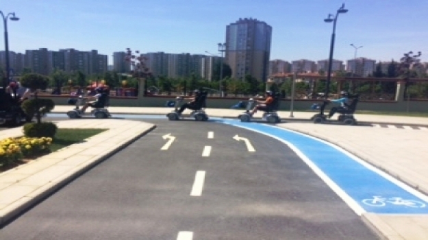 Halkalı Okyanus İlkokul Öğrencileri Çocuk Trafik Eğitim Parkı'nda