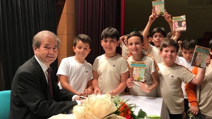 Halkalı Okyanus Koleji İlkokul Öğrencileri Yazar Hikmet Altınkaynak İle Buluştu.