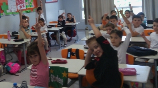 Halkalı Okyanus Koleji İlkokul Öğrencileri Sözcükleri Öğreniyor