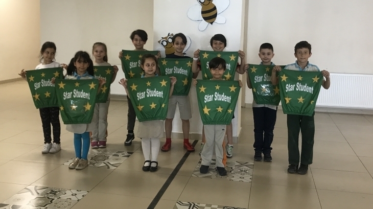 İlkokul Kademesinde Haftanın 'Star Student' Heyecanı