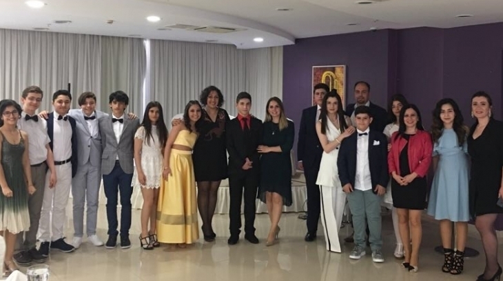İncek Okyanus Ortaokulu Kademe Geçişi Balosu 