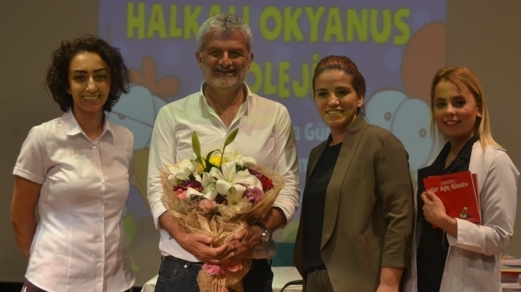 Karikatürist Salih Memecan, Halkalı Okyanus Koleji Öğrencileri ile Buluştu.
