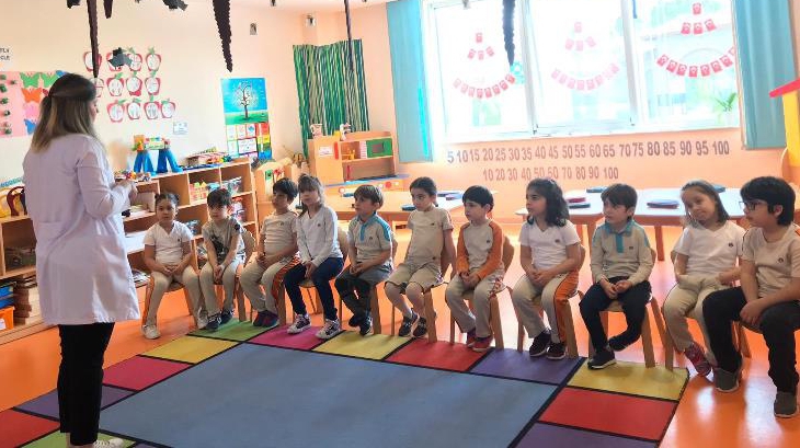 Kemerburgaz Okyanus Koleji Yıldızlar Grubu Öğrencileri Türkçe Dil Etkinliğinde