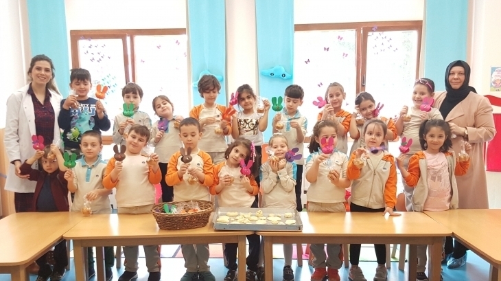 Mimarsinan Okyanus Koleji Okul Öncesi Gökkuşağı Grubu Aile Katılım Etkinliğinde