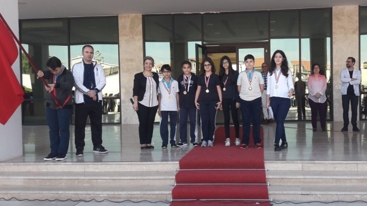 Nilüfer Okyanus Ortaokulu Öğrencileri NÖS-5 Sınavında Derece Aldı