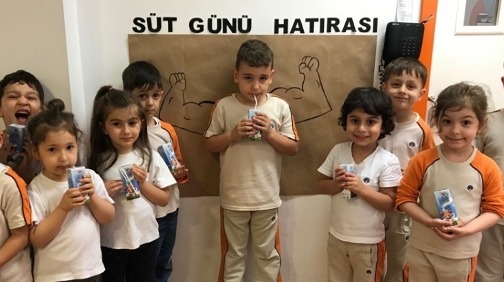 Okul Öncesi Öğrencileri Dünya Süt Günü Etkinliğinde