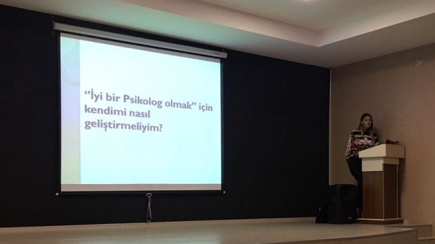 Psikoloji Kariyer Kulübü Öğrencileri Psikolog Tuba Dadaşoğlu İle Söyleşide