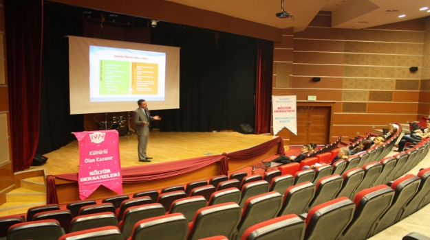 "Liseye Giden Yolda Veli Olmak" Semineri