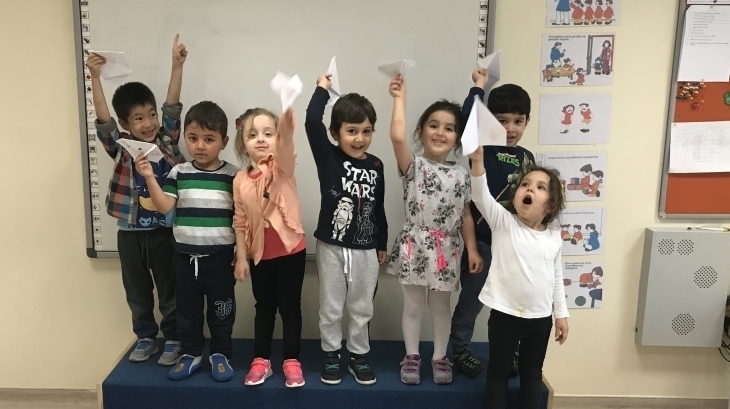 Sancaktepe Okyanus Koleji Okul Öncesi İnciler Grubu Öğrencileri Sanat Etkinliğinde