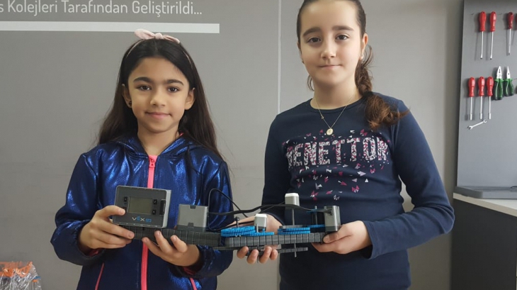 4.Sınıflarımızın "Ortaokuluma Adım Adım 5. Sınıfa Başladım" Dersleri