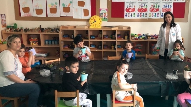 Avcılar Deniz Yıldızı Grubu Öğrencileri Fen Etkinliğinde