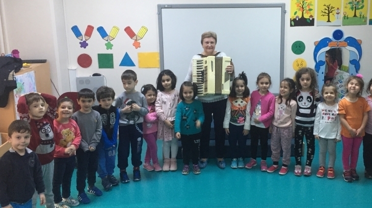 Avcılar Deniz Yıldızı ve Yunuslar Grubu Öğrencileri Aile Katılımı Etkinliğinde