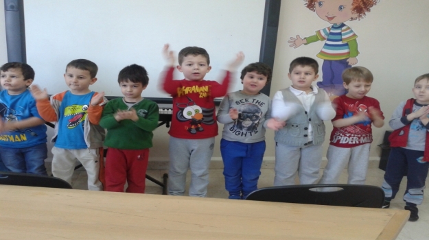 AVCILAR DENİZYILDIZLARI GRUBU MÜZİK DERSİNDE