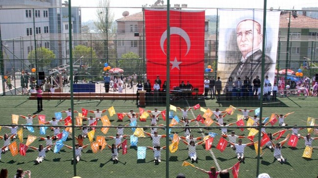 Avcılar Okyanus Park'ta 23 Nisan Coşkusu