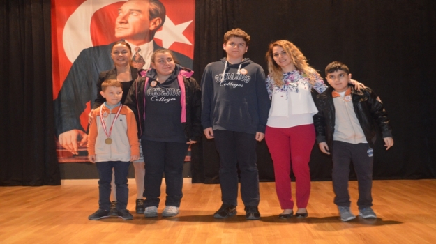 Ayın Bilişim Kurtları Ödüllerini Aldı