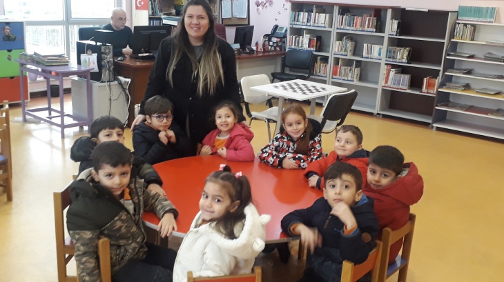 Bahçelievler Okyanus Koleji Okul Öncesi Öğrencileri Metin And Çocuk Kütüphanesi Gezisinde