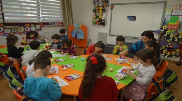 Bahçelievler Okyanus Okul Öncesi Gezegenler Grubu Aile Katılımı Etkinliğinde
