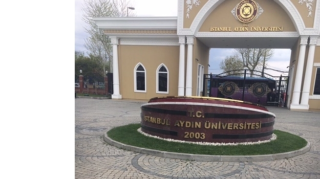 Bahçeşehir Kampüsünde Hukuk Kariyer Kulübü Etkinliği