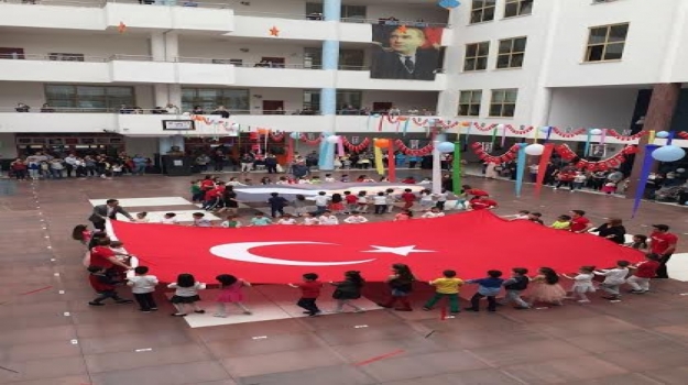 Bahçeşehir Okyanus'ta Muhteşem 23 Nisan Kutlamaları