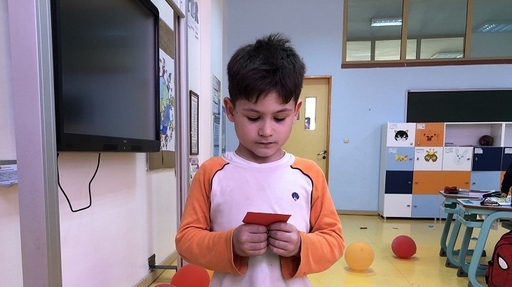 Üstün Zekâlılar Ve Yetenekliler İlkokulu 2-F Sınıfı “Tekrar Balonu” Etkinliğinde.