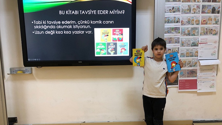 Bahçeşehir Üstün Zekâlılar ve Yetenekliler İlkokulu 3-F Sınıfı Öğrencileri “Sevdiğim Kitap” Etkinliğinde