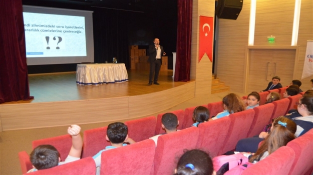 Rehberlik Birimi Ortaokul Öğrencilerine 'Sınav Kaygısı' Semineri Düzenledi