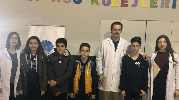Beykent Okyanus Koleji Mart Ayı Star of the Month ve Myon Rozetleri taktim edildi