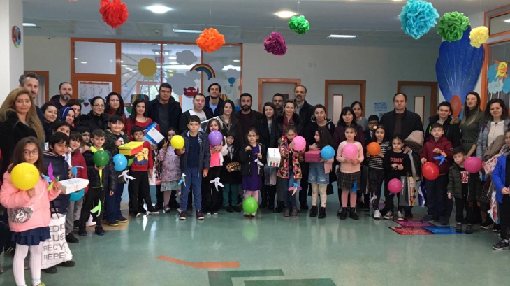 Beylikdüzü Kampüsü İlkokul Kademesinde Anne-Baba-Çocuk Atölyesi Etkinliği Gerçekleştirildi