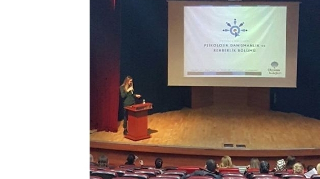 Beylikdüzü Kampüsünde İlkokul Velilerimize "İnternet ve Sosyal Medya Kullanımı" Semineri Düzenlendi