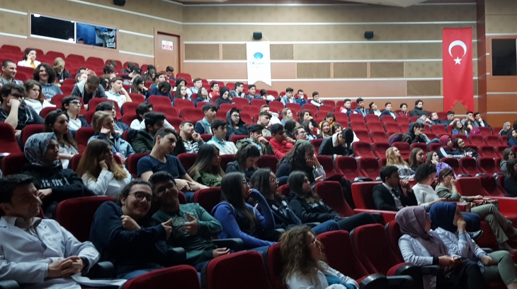 Beylikdüzü Okyanus Koleji  ''ELEMENTLERİ TANIYALIM PERİYODİK TABLO'' Semineri