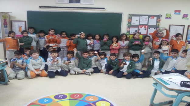 Para Biriktirmeyi ve Paylaşmayı Öğreten Etkinlik