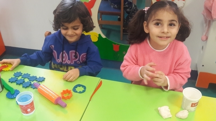 Çiçekler Grubu Sanat Etkinliğinde
