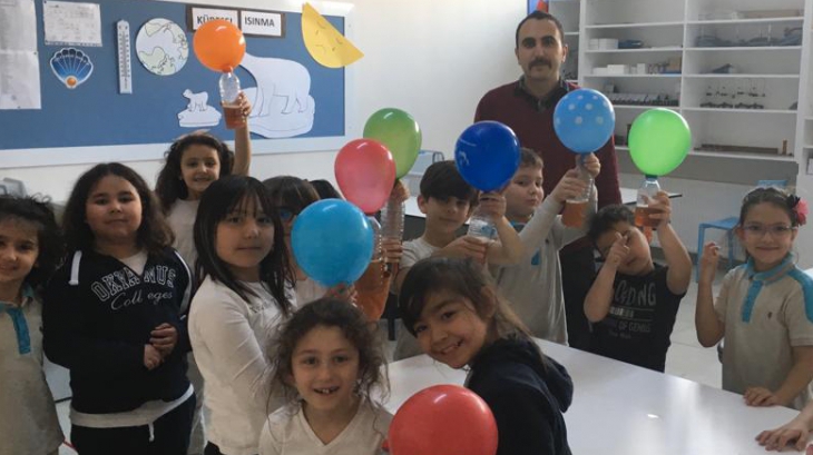 Eryaman Okyanus Koleji  Öğrencileri Laboratuvarda Deney Yaptı