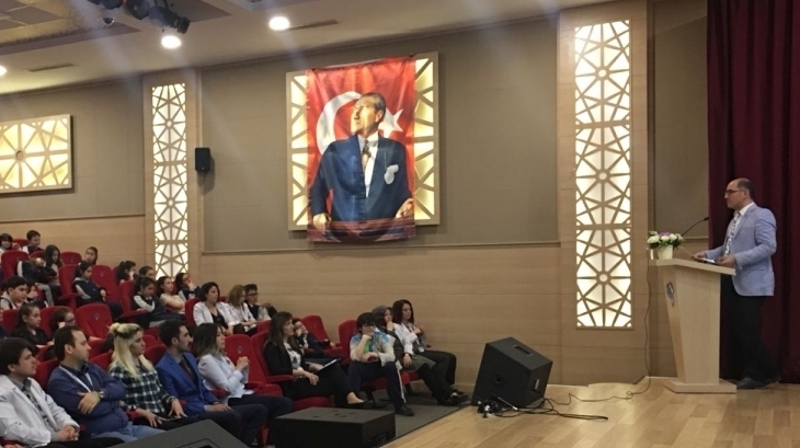 Ortaokulunda “Bir Başarı Öyküsü” Konulu Kişisel Gelişim Semineri Gerçekleştirildi