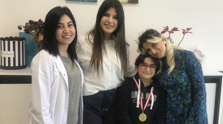 Eryaman Okyanus Koleji Spelling Bee Yarışması Madalya Takdimi