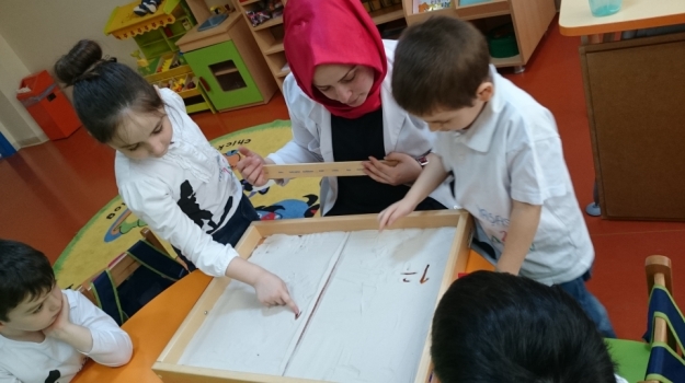 Güneşli Okul Öncesi Gezegenler Grubu Sayı Çalışmaları Yapıyor