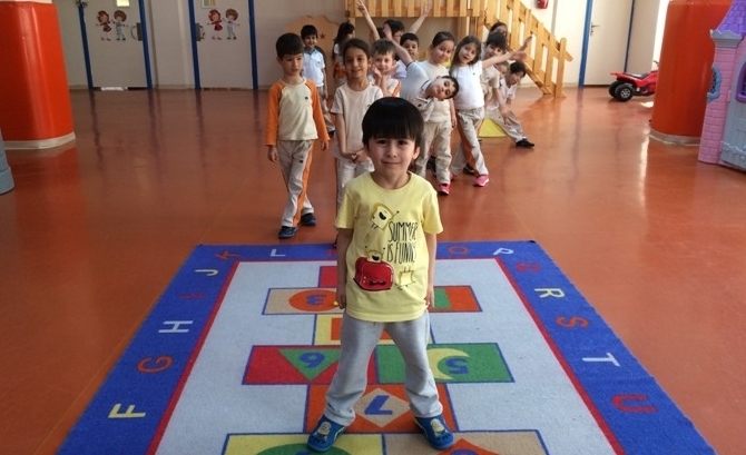 Güneşli Okyanus Koleji Okul Öncesi Gökkuşağı Grubu Oyun ve Matematik Etkinliğinde