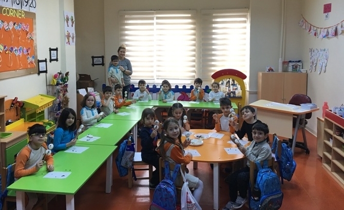 Güneşli Okyanus Koleji Okul Öncesi Gezegenler Grubu Aile Katılımı Etkinliğinde