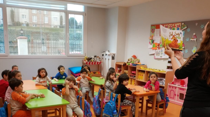 Halkalı Okul Öncesi Deniz Yıldızı Grubu Türkçe Dersinde.