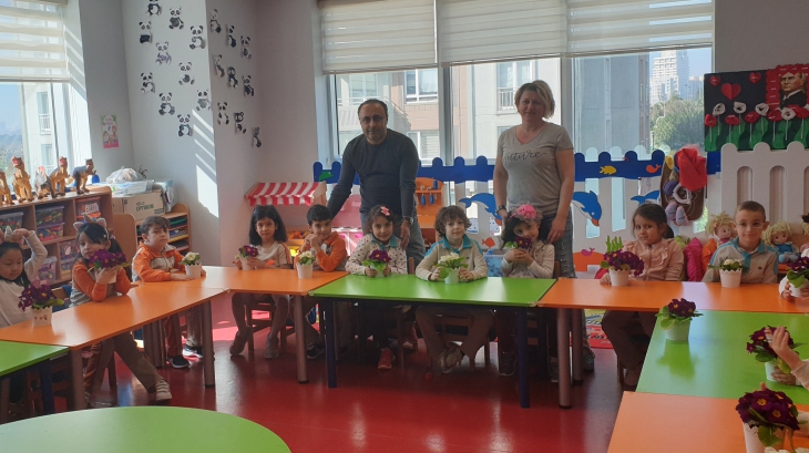 Halkalı Okul Öncesi Yıldızlar Grubu Öğrencileri Aile Katılımı Etkinliğinde.