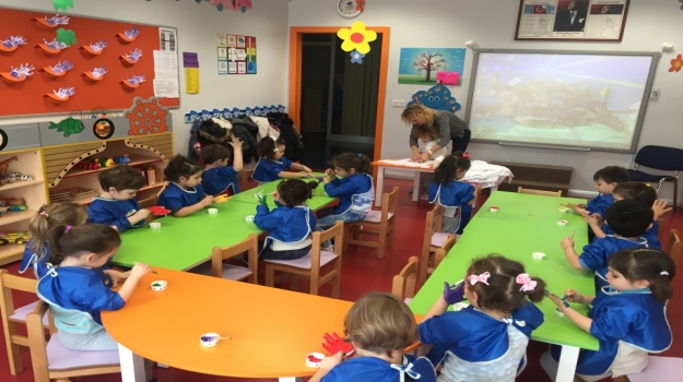 Halkalı Okyanus Koleji Ağaçlar Grubu Aile Katılımı Etkinliği Yapıyor.