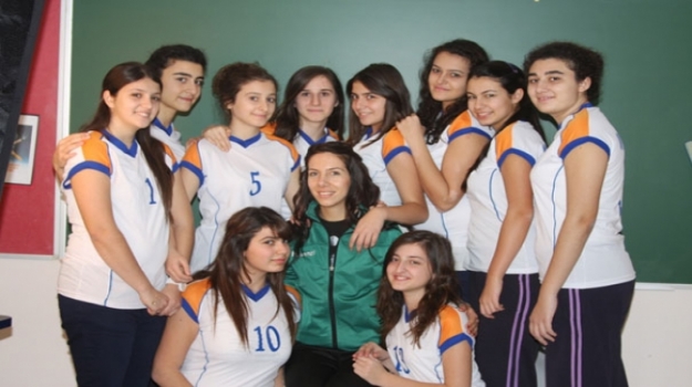 Hazırlık Maçlarına Devam