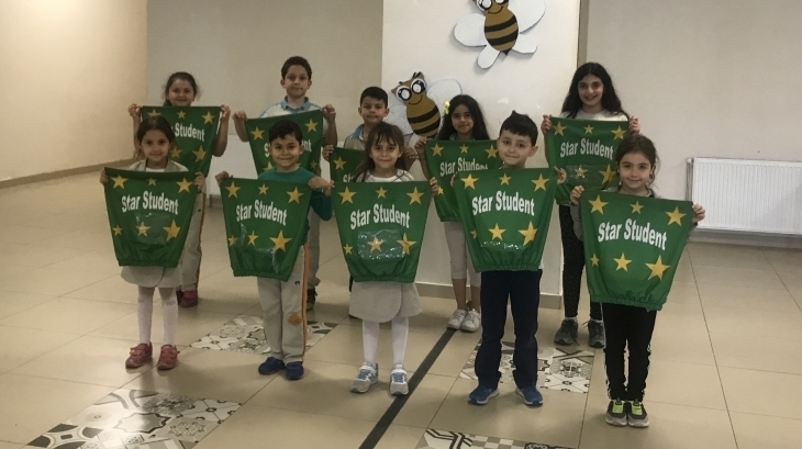 İlkokul Kademesinde Haftanın 'Star Student' Heyecanı