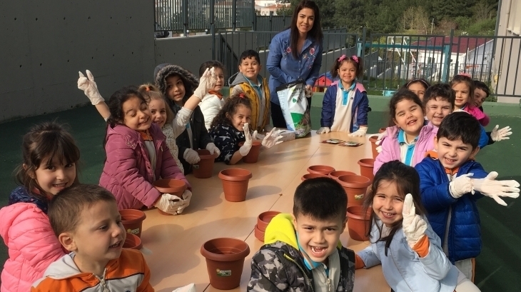 İnciler Grubu Öğrencilerimiz Velimiz Ayşe Revan İle Aile Katılımı Etkinliğinde