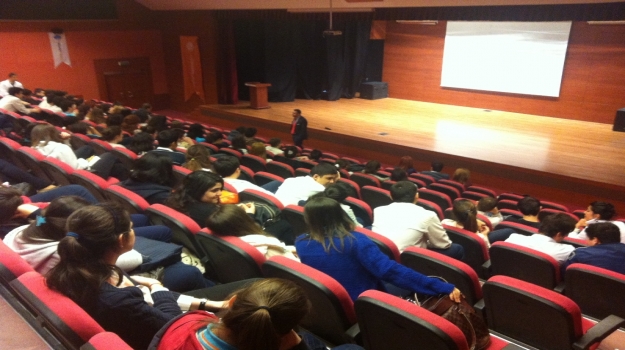 Liselilere "Meslek Tanıtımı"na Yönelik Akademik Sunum